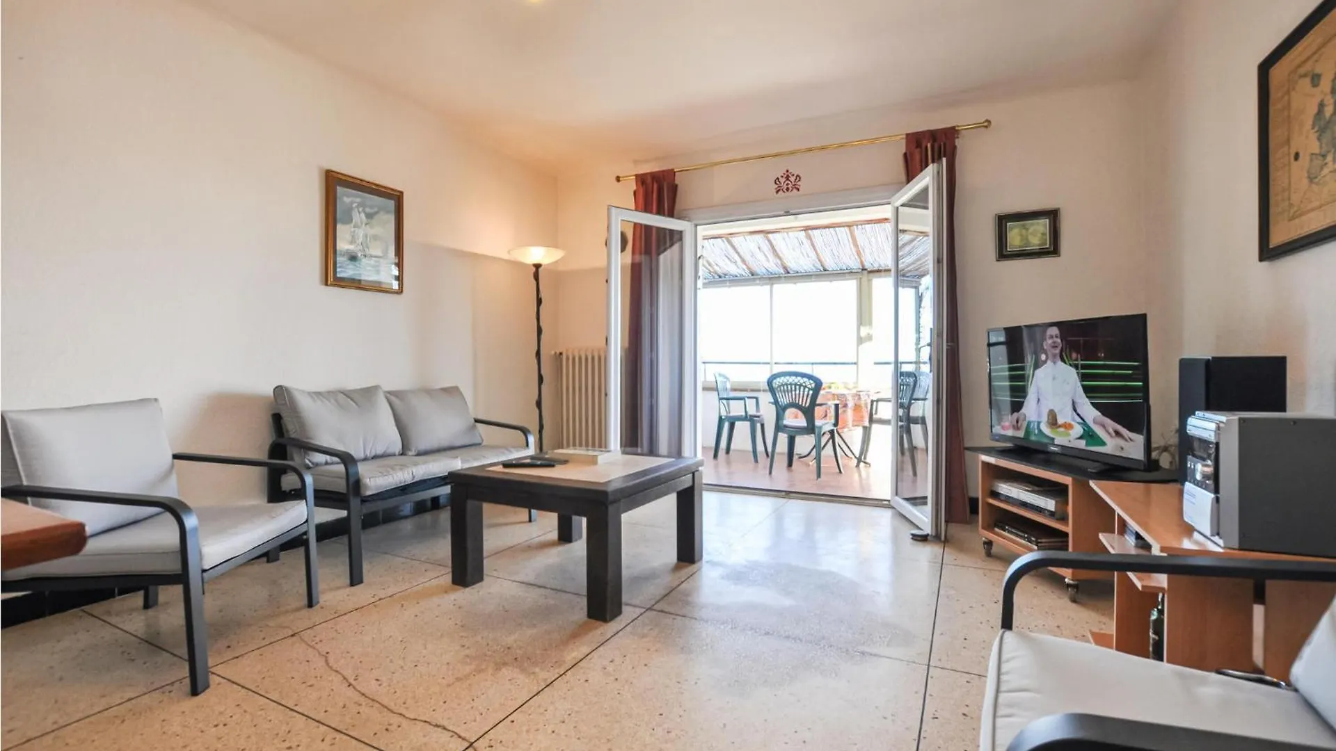Nice Home In Roquebrune-Sur-Argens With Kitchen Saint-Peire-sur-Mer 0*,  France