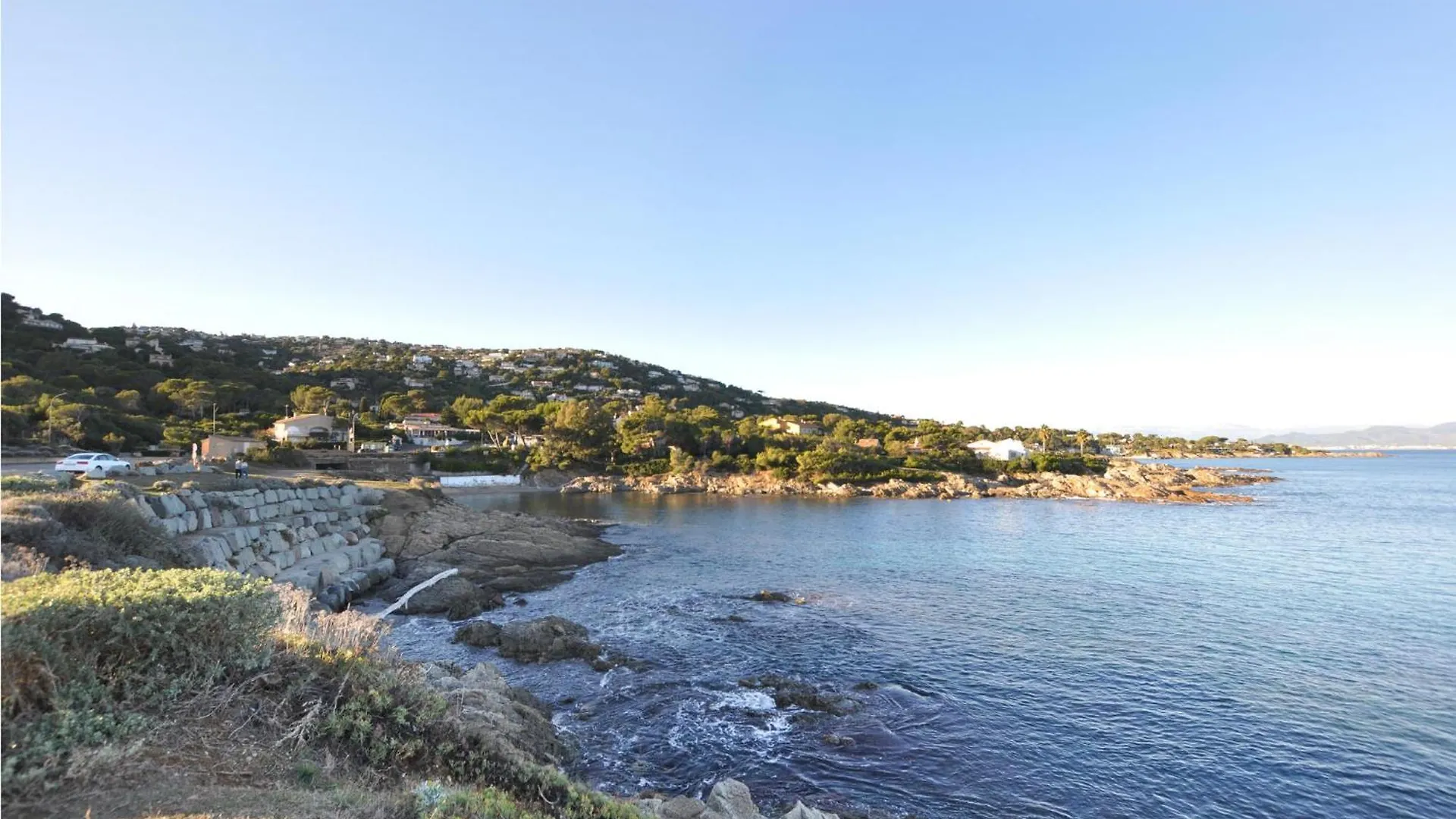 Nice Home In Roquebrune-Sur-Argens With Kitchen Saint-Peire-sur-Mer 0*,